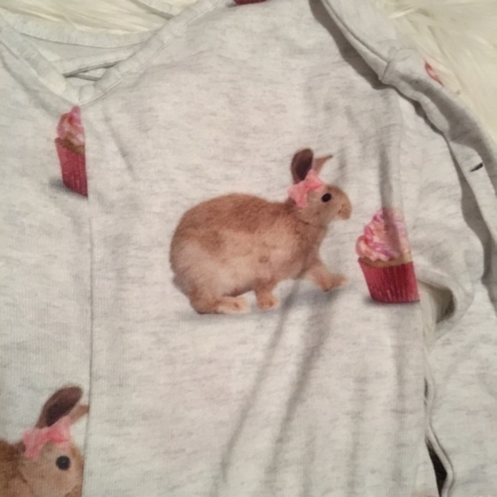 Justice girls bunny and cupcake shirt - Picture 4 of 6